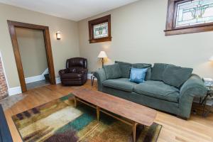 240 E Moler St, Columbus, OH 43207 photo 10