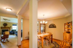 186 Rolling Acre Dr, Lithopolis, OH 43136 photo 4