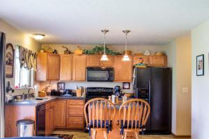 186 Rolling Acre Dr, Lithopolis, OH 43136 photo 8