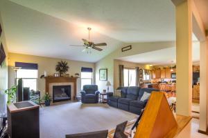 186 Rolling Acre Dr, Lithopolis, OH 43136 photo 6