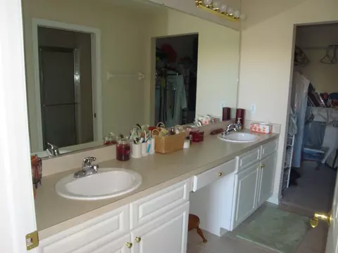 207 Avalon Dr, Heath, OH 43056 photo 9