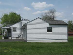 145 S High St, Hebron, OH 43025 photo 3