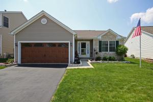 875 Salinger Dr, Lithopolis, OH 43136 photo 2