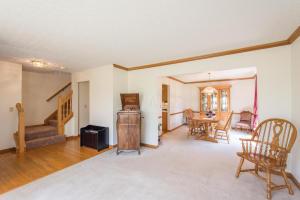 6434 Wynwright Dr, Dublin, OH 43016 photo 8