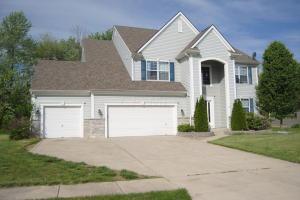 700 Rolling Acre Dr, Lithopolis, OH 43136 photo 1