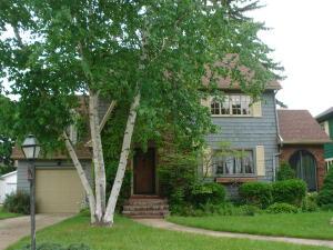 124 W Harding Rd, Springfield, OH 45504 photo 1