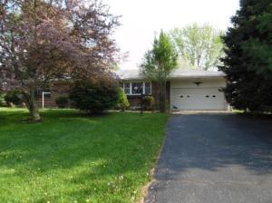 3231 Delrey Rd, Springfield, OH 45504 photo 1