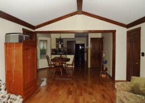 210 Cottswold Dr, Delaware, OH 43015 photo 9