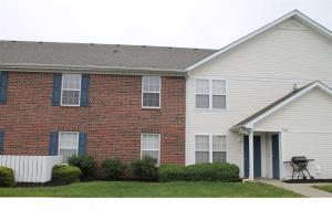 5498 Cypress Chase Rd, Columbus, OH 43228 photo 1