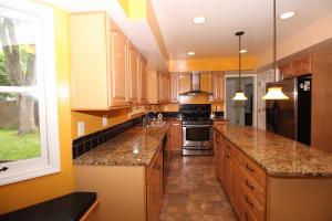 2249 Stratingham Dr, Dublin, OH 43016 photo 13