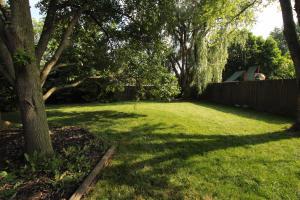 2249 Stratingham Dr, Dublin, OH 43016 photo 3