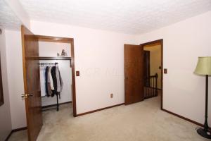 2249 Stratingham Dr, Dublin, OH 43016 photo 35