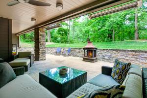 392 Walhalla Rd, Columbus, OH 43202 photo 4