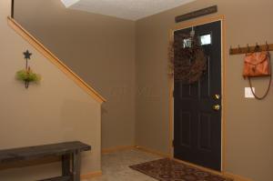 862 Salinger Dr, Lithopolis, OH 43136 photo 2