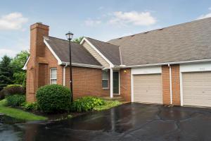 554 Brickstone Dr, Delaware, OH 43015 photo 1