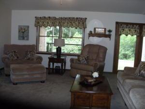 243 Clark Dr, Circleville, OH 43113 photo 10