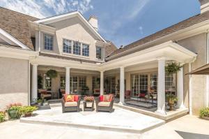 8111 Dellinger Rd, Galloway, OH 43119 photo 4