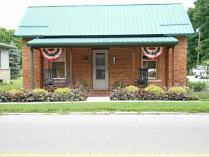 310 Main St, Bainbridge, OH 45612 photo 26