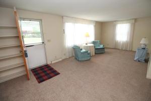 45 E Scioto Dr, Powell, OH 43065 photo 3