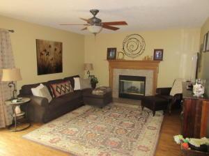140 Salinger Dr, Lithopolis, OH 43136 photo 4