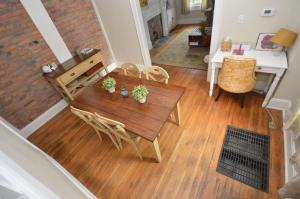 152 E 3rd Ave, Columbus, OH 43201 photo 8