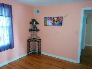 665 E 6th Ave, Lancaster, OH 43130 photo 15