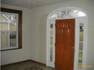 32 W Park Dr, Hebron, OH 43025 photo 2