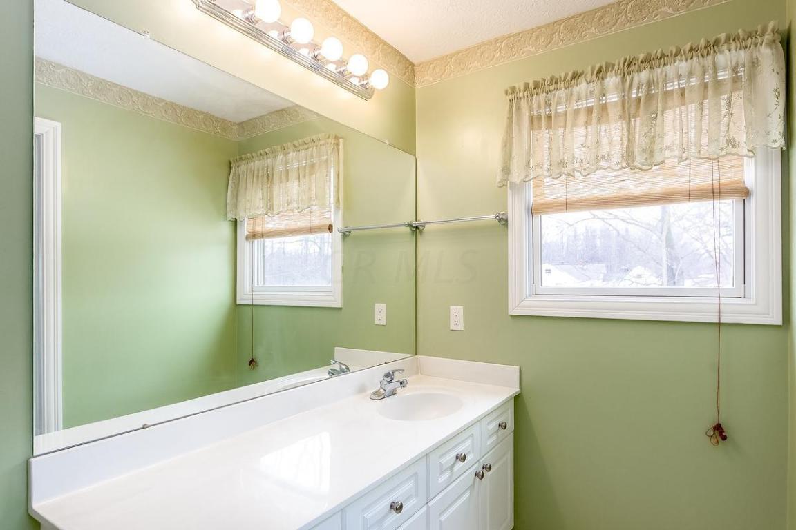 36 E Scioto Dr, Powell, OH 43065 photo 19