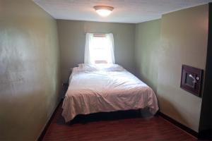 608 E Como Ave, Columbus, OH 43202 photo 5