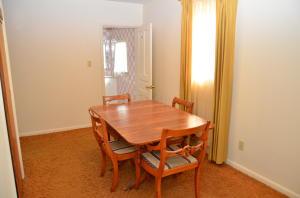 46 E Coshocton St, Johnstown, OH 43031 photo 7