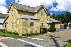 46 E Coshocton St, Johnstown, OH 43031 photo 2