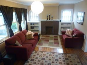 142 E Como Ave, Columbus, OH 43202 photo 6