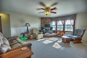 1840 Chickasaw Dr, Circleville, OH 43113 photo 6