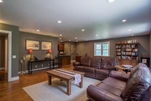 23303 Colopy Rd, Howard, OH 43028 photo 32