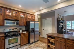 23303 Colopy Rd, Howard, OH 43028 photo 19