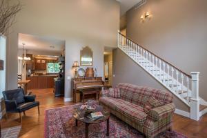 23303 Colopy Rd, Howard, OH 43028 photo 13