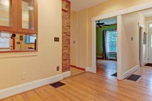 188 E Blake Ave, Columbus, OH 43202 photo 10