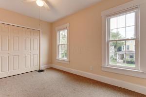 188 E Blake Ave, Columbus, OH 43202 photo 17