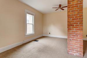 188 E Blake Ave, Columbus, OH 43202 photo 15