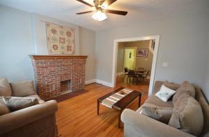 154 E 3rd Ave, Columbus, OH 43201 photo 3