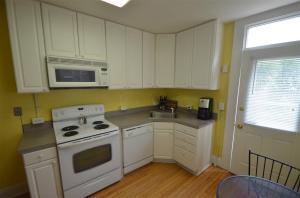 154 E 3rd Ave, Columbus, OH 43201 photo 9
