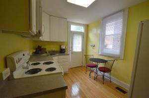 154 E 3rd Ave, Columbus, OH 43201 photo 7
