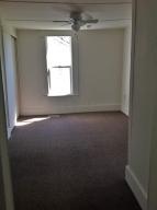 621 S Scioto St, Circleville, OH 43113 photo 9