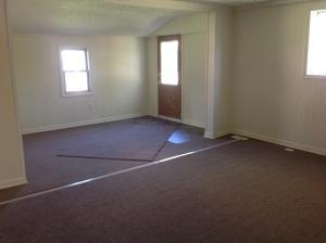 621 S Scioto St, Circleville, OH 43113 photo 4