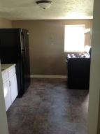621 S Scioto St, Circleville, OH 43113 photo 6