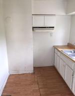 783 E Tulane Rd, Columbus, OH 43211 photo 5