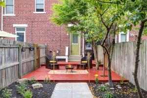 156 E 3rd Ave, Columbus, OH 43201 photo 4