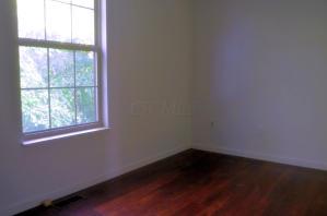 2884 Barrows Rd, Columbus, OH 43232 photo 18