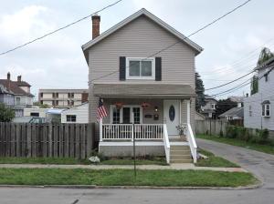 20 E Markison Ave, Columbus, OH 43207 photo 1