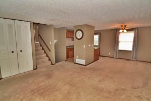1967 Wolverhampton Rd, Powell, OH 43065 photo 3